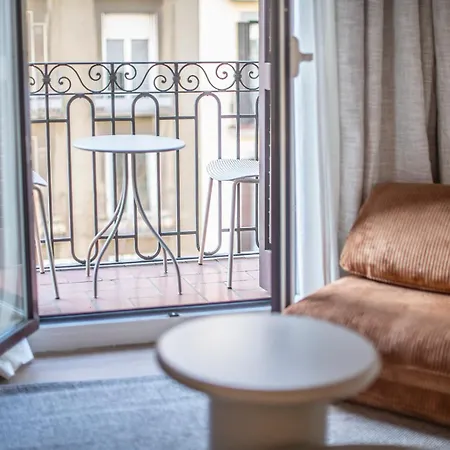 Stylish Uptown Barcelona